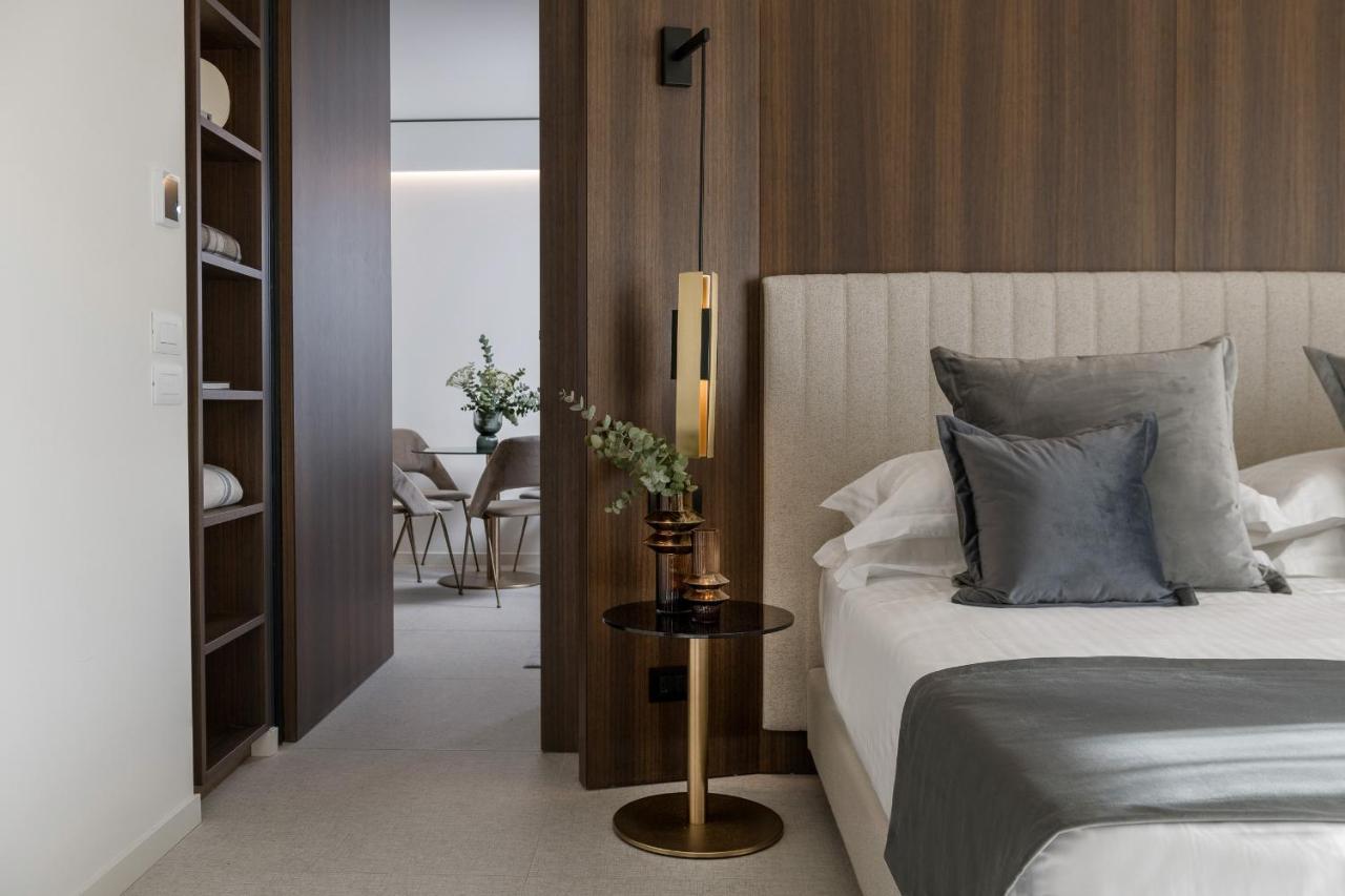 We Me Suite Hotel Riccione Exterior foto