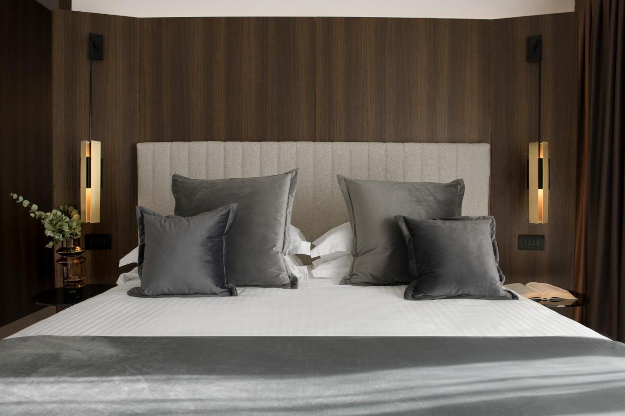 We Me Suite Hotel Riccione Exterior foto